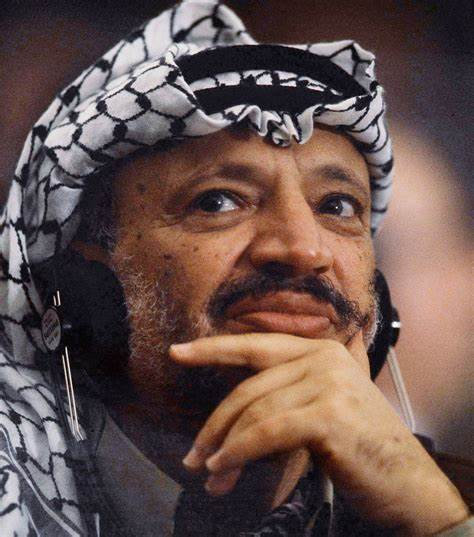 Youssef s’la raconte ! #9 –Comment la langue kabyle a sauvé Arafat