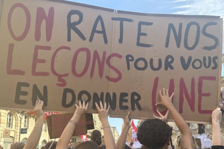 Le mouvement qu’on n’attendait plus! Notes sur la mobilisation lycéenne et la recomposition politique en cours